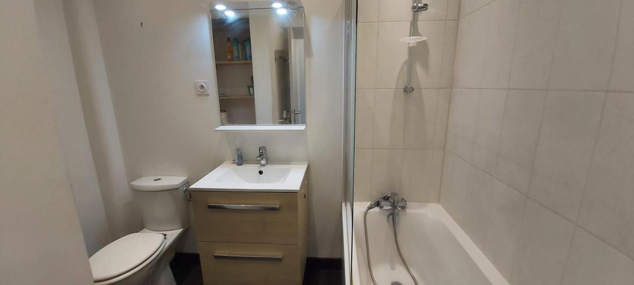 Appartement 83 M2, 4 Lits , 5 Pers, 100 M De La Gare, Confortable Et Lumineux 勒阿弗尔 外观 照片